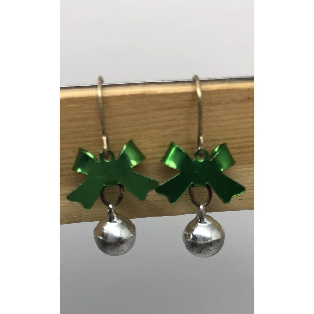 CHRISTMAS SILVER JINGLE BELLS, GREEN BOW FISH‎ HOOK BACK EARRINGS-SIZE SMALL